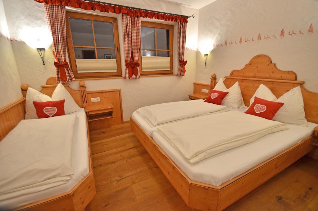 Chalet Berghof Villa Flachau Room photo